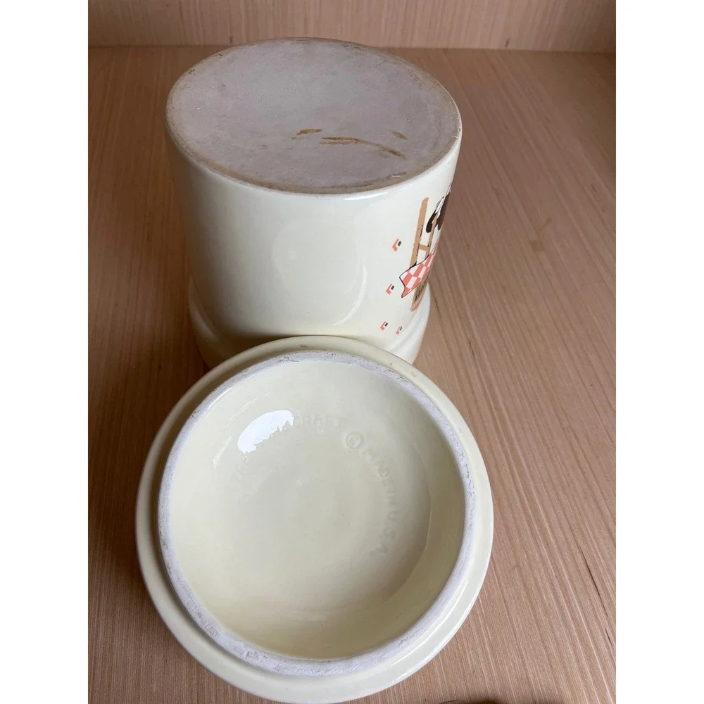 Treasure Craft charming ceramic